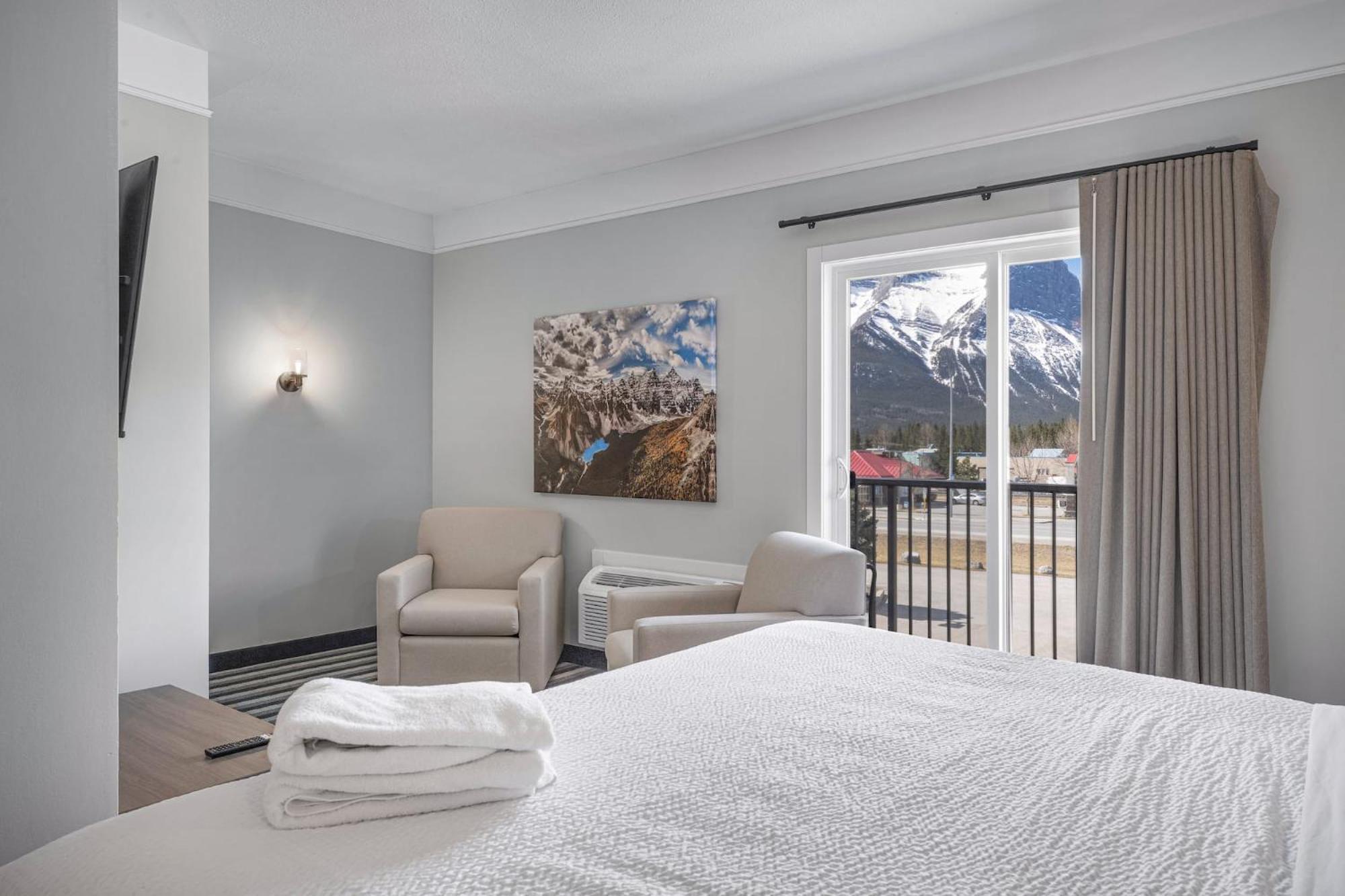 Northwinds By Basecamp Hotel