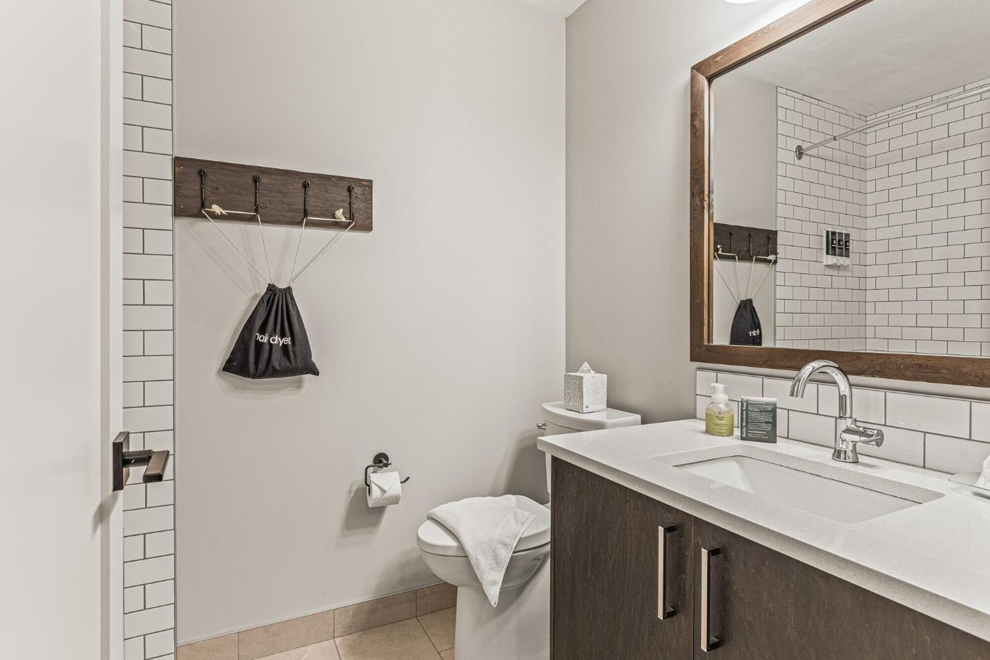 Northwinds By Basecamp Hotel 2*